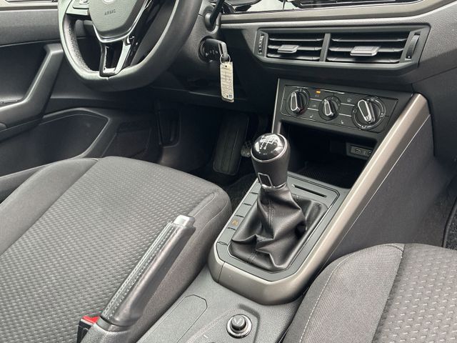 Volkswagen Polo VI Comfortline PDC v+hSHZ+KlimaDAB+Temp+B