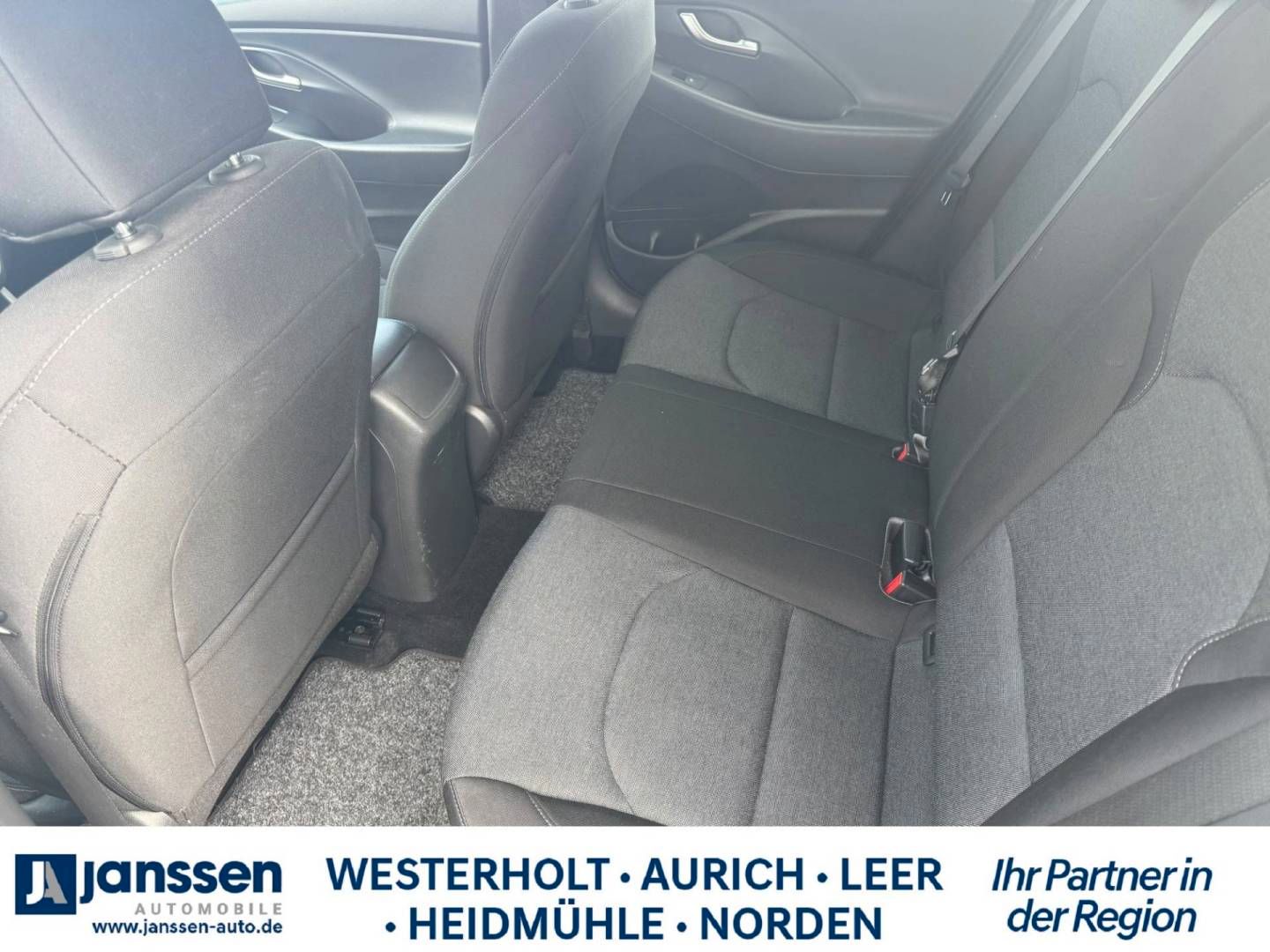 Fahrzeugabbildung Hyundai i30 Kombi Edition 30