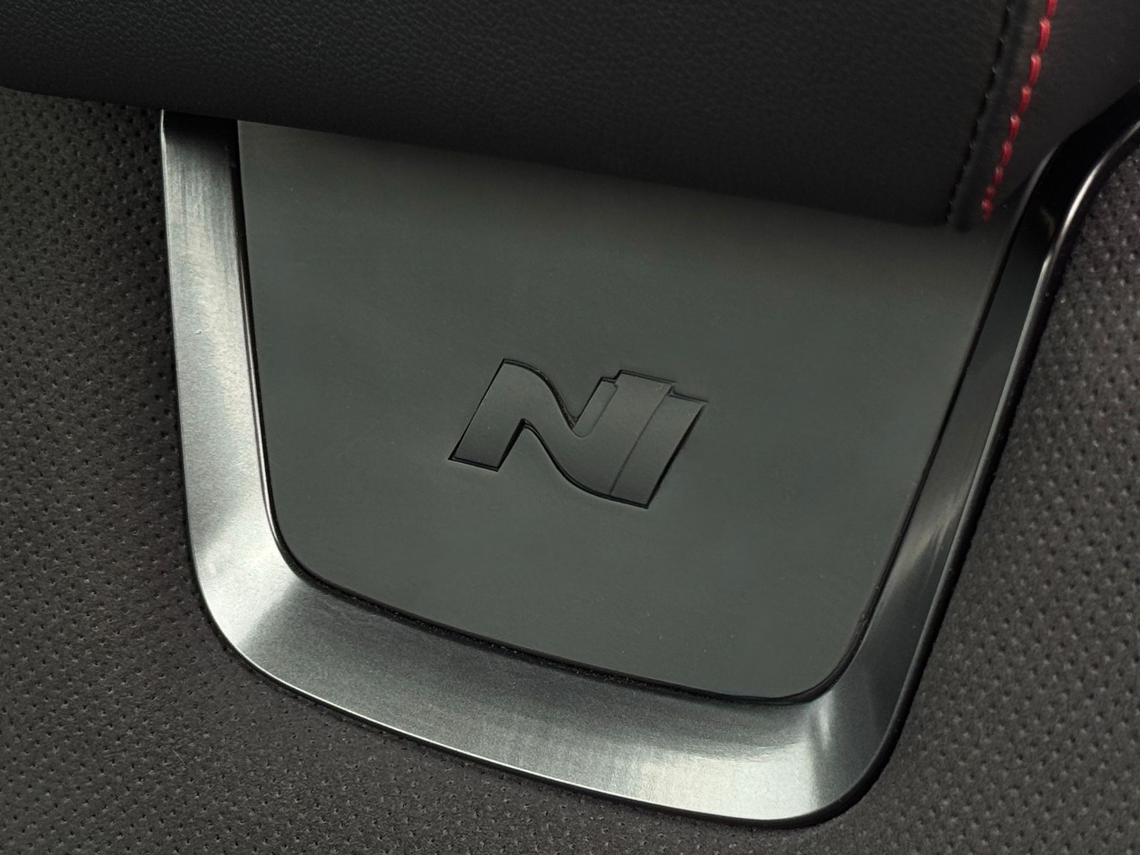 Fahrzeugabbildung Hyundai Tucson 1.6 T-GDI N-Line PHEV 4WD KRELL CAM ACC