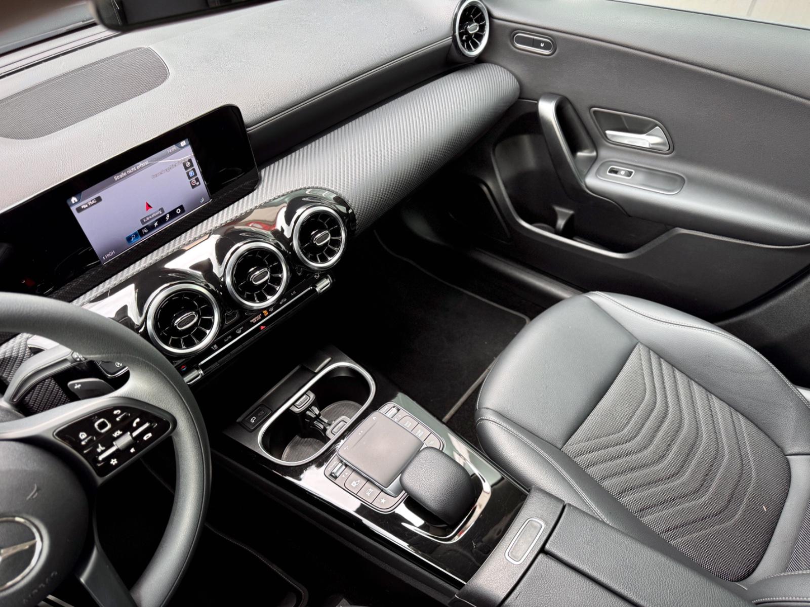 Mercedes-Benz A-Class d 8G-DCT BUSINESS *LED CAM NAVI DAB*, миниатюра 10