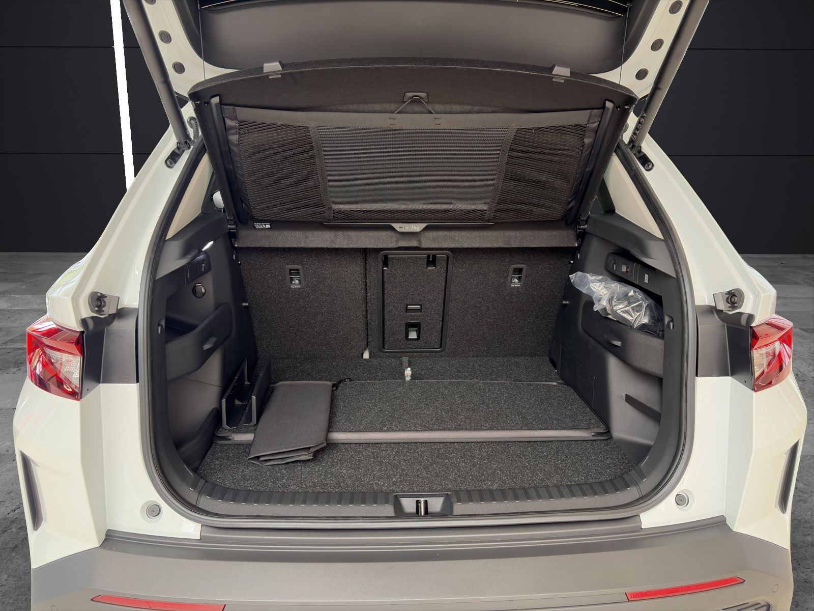 Fahrzeugabbildung SKODA Elroq Selection 60 AHK MATRIX