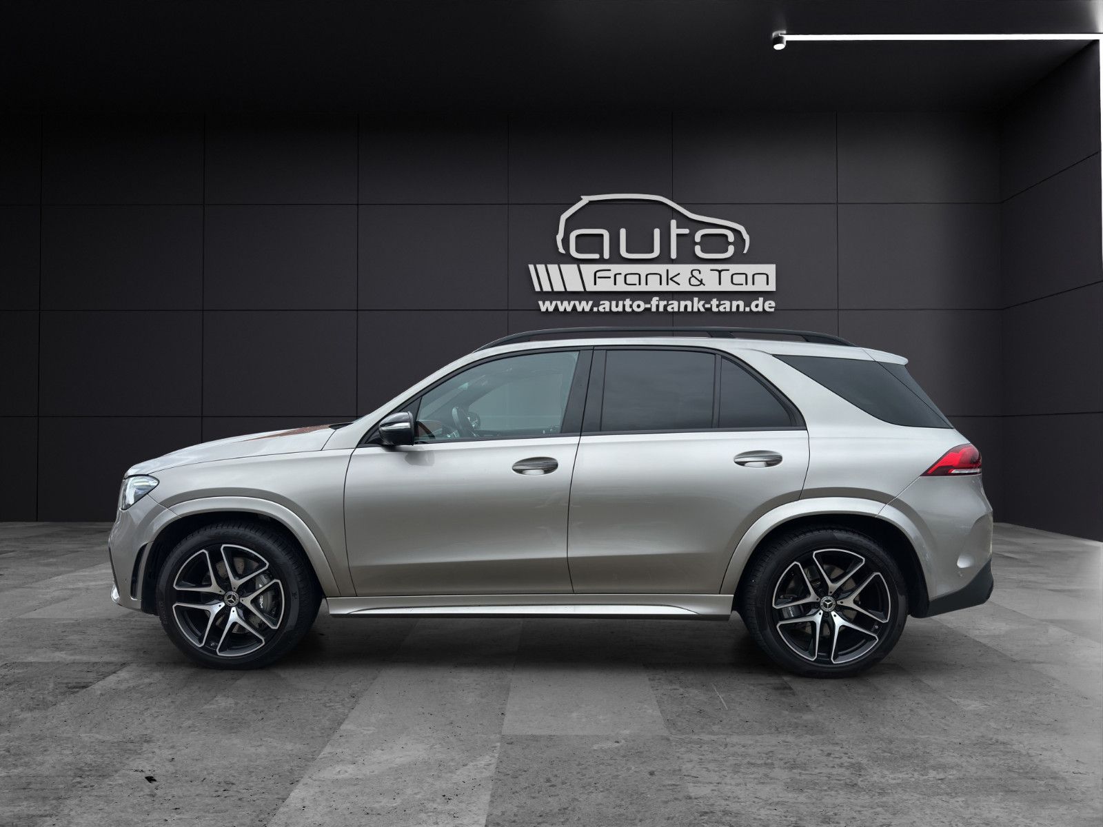 Fahrzeugabbildung Mercedes-Benz GLE 53 AMG 4Matic *1.Hand*Keyless*Memory*Night*