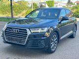 Audi Q7 3.0 TDI quattro 3 x S Line 7 sitzer - Audi Q7 in Stuttgart