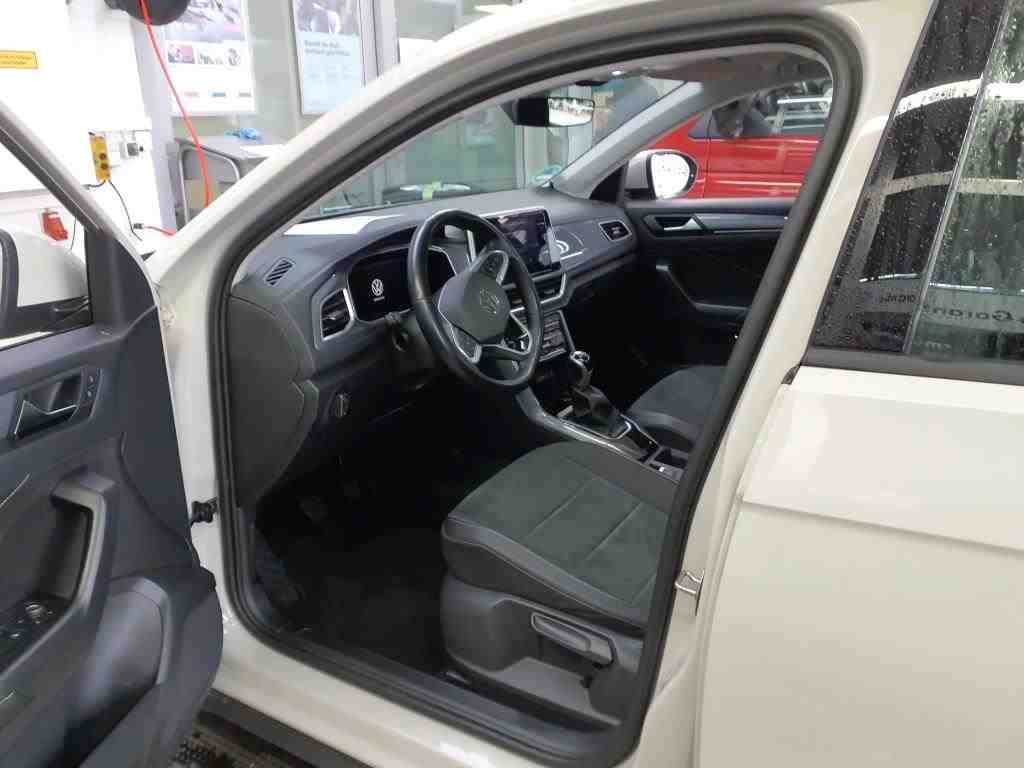 Volkswagen T-Roc - Bild 8