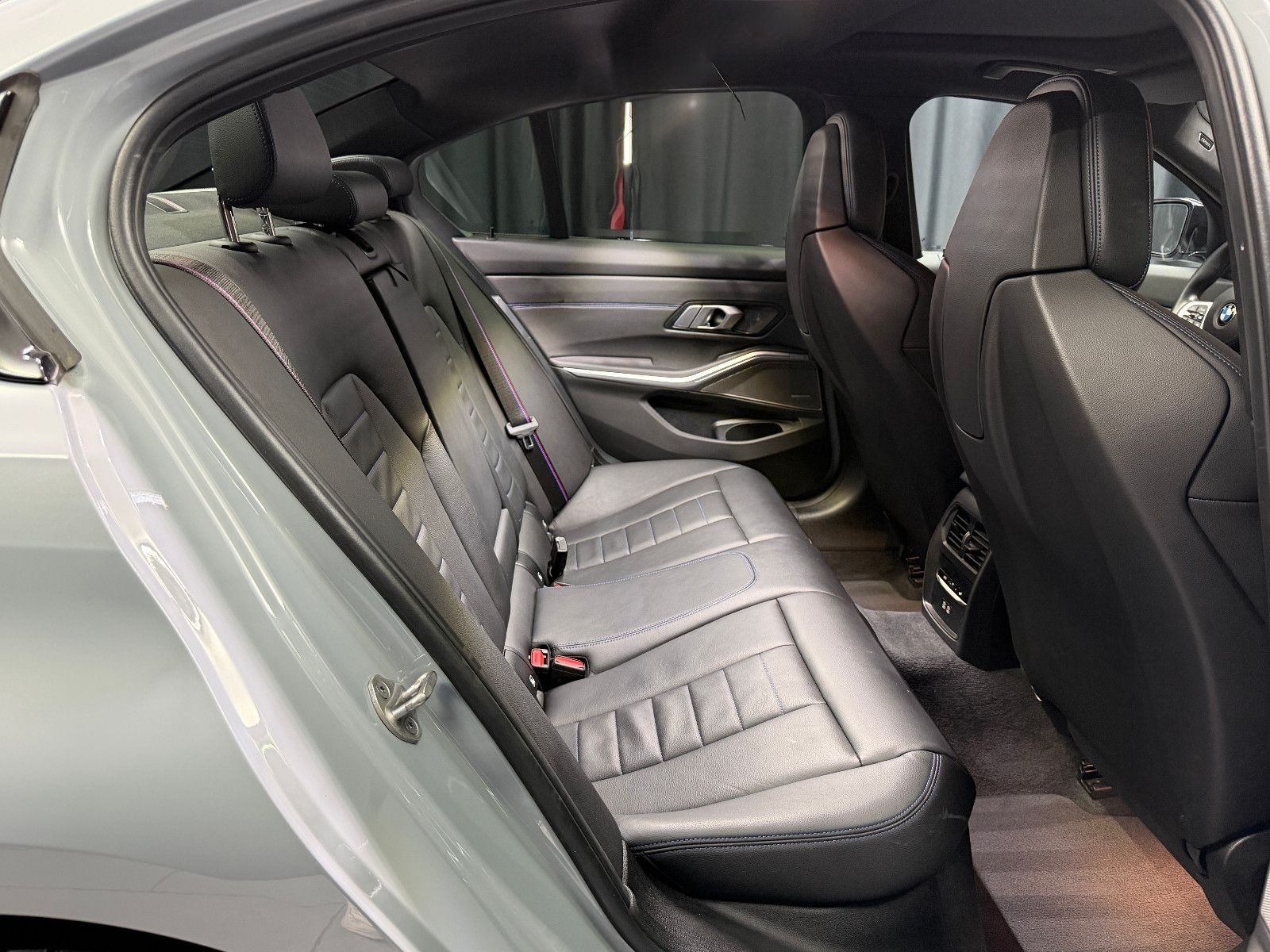 Fahrzeugabbildung BMW M340 i xDrive Limo|M-Sitze|360°|H&K|HuD|VOLL