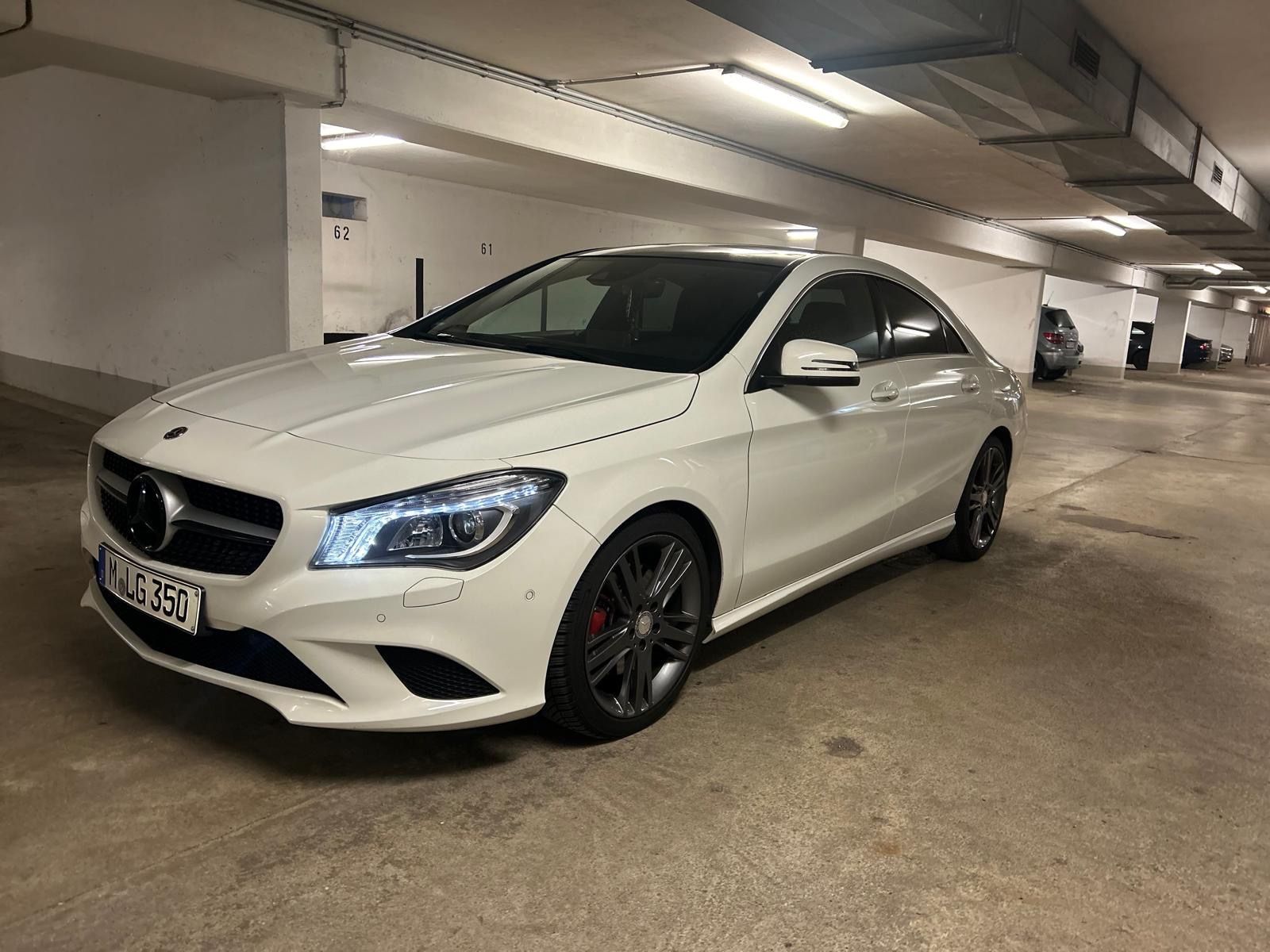 MERCEDES-BENZ CLA 250 DCT OrangeArt Edition OrangeArt Edition