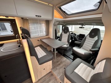 Sunlight Adventure T 66S TV-Paket Solar Digital-Paket