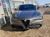 Alfa Romeo Stelvio Veloce Q4 - Alfa Romeo mit Diesel-Antrieb: Geländewagen, Automatik