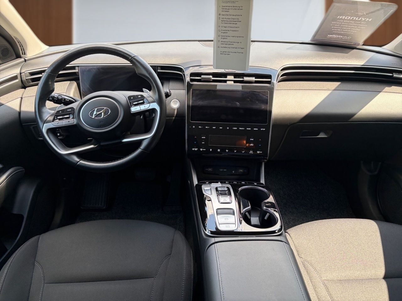Fahrzeugabbildung Hyundai TUCSON TREND PHEV *LED*NAVI*KAMERA*SHZ*CARPLAY*