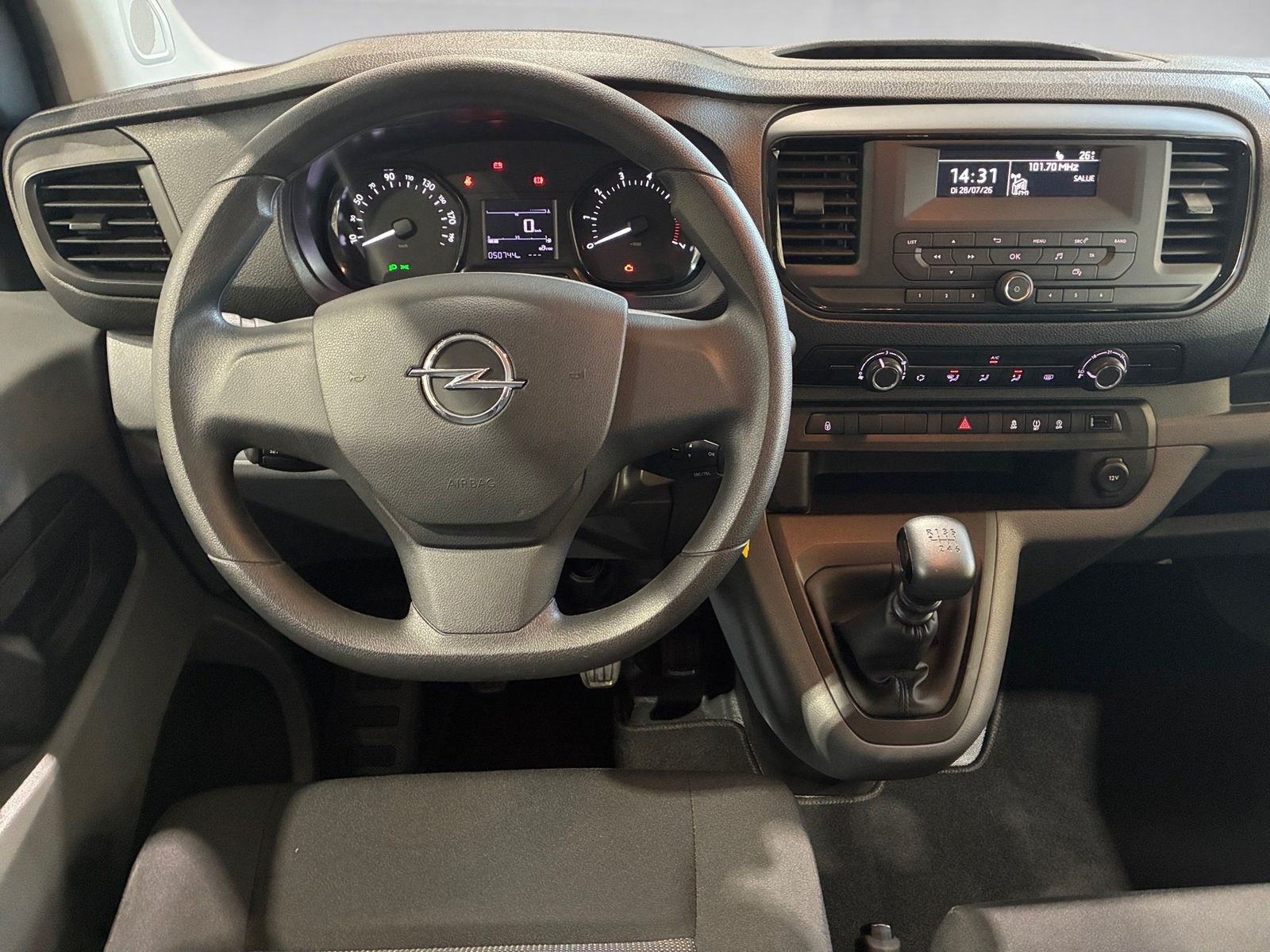 Fahrzeugabbildung Opel Vivaro Kombi 1.5 D PDC,Klima, 9-Sitzer