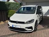 Volkswagen VW Touran 1.5 TSI OPF DSG Highline R-Line