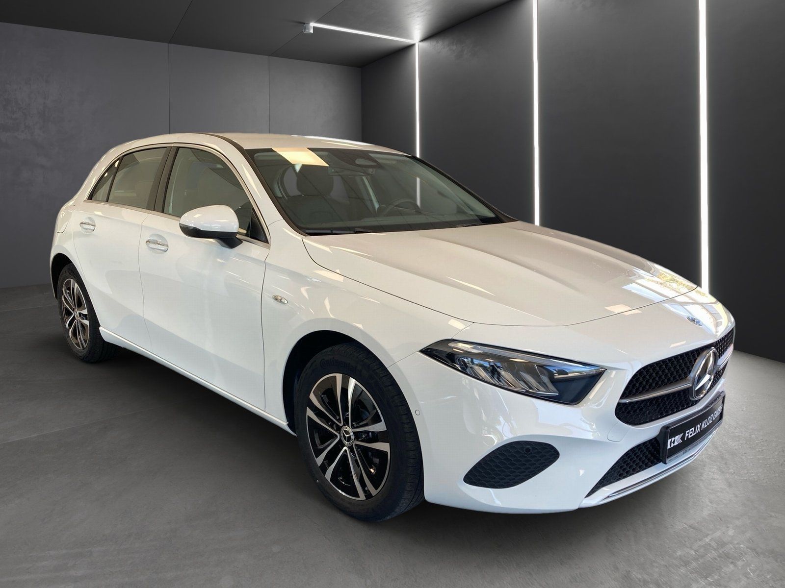 Fahrzeugabbildung Mercedes-Benz A 250 e Progressive*AHK*11kW*LED*Kamera*CarPlay*