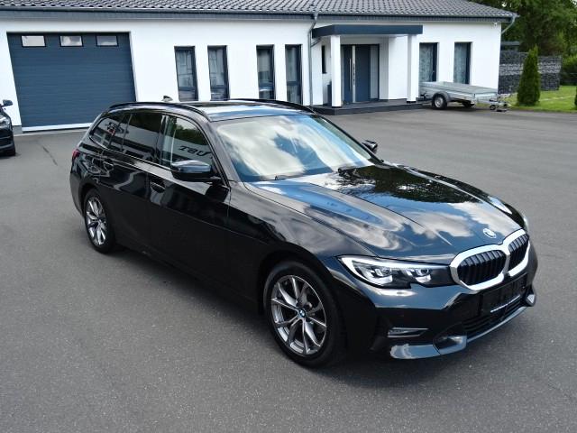 BMW 318d Touring Sport,LEDER,NAV,LED,AUT,KAM,1HAND