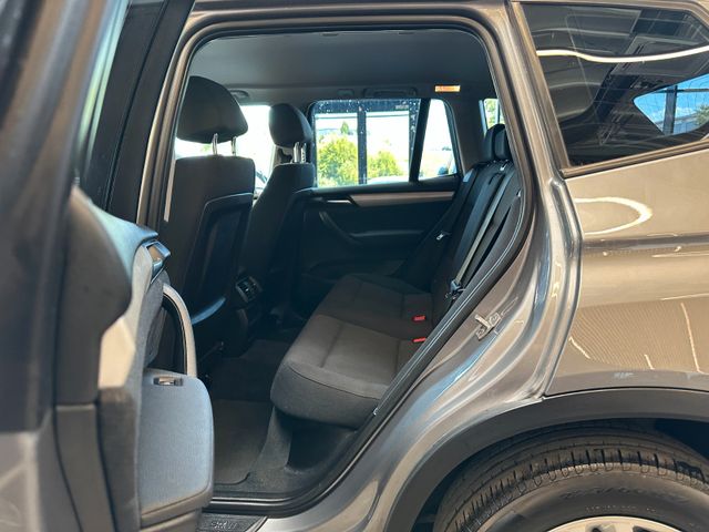 BMW X3 *xDrive*TEMPO*NAVI*2-ZONEN*BI-XENON*