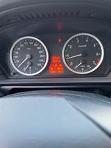 BMW E60 525i - BMW 525: 525i E60