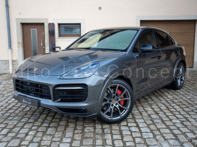 Porsche Cayenne GTS Coupé/Akrapovič/ACC/HUD/360/AHK/BOSE