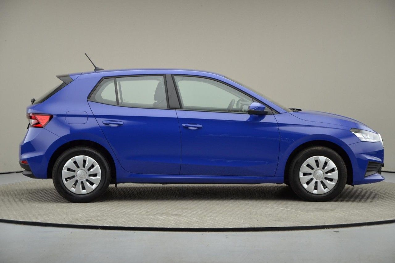 Fahrzeugabbildung SKODA Fabia Ambition 1.0l TSI 81kW 6-Gang LED Navi
