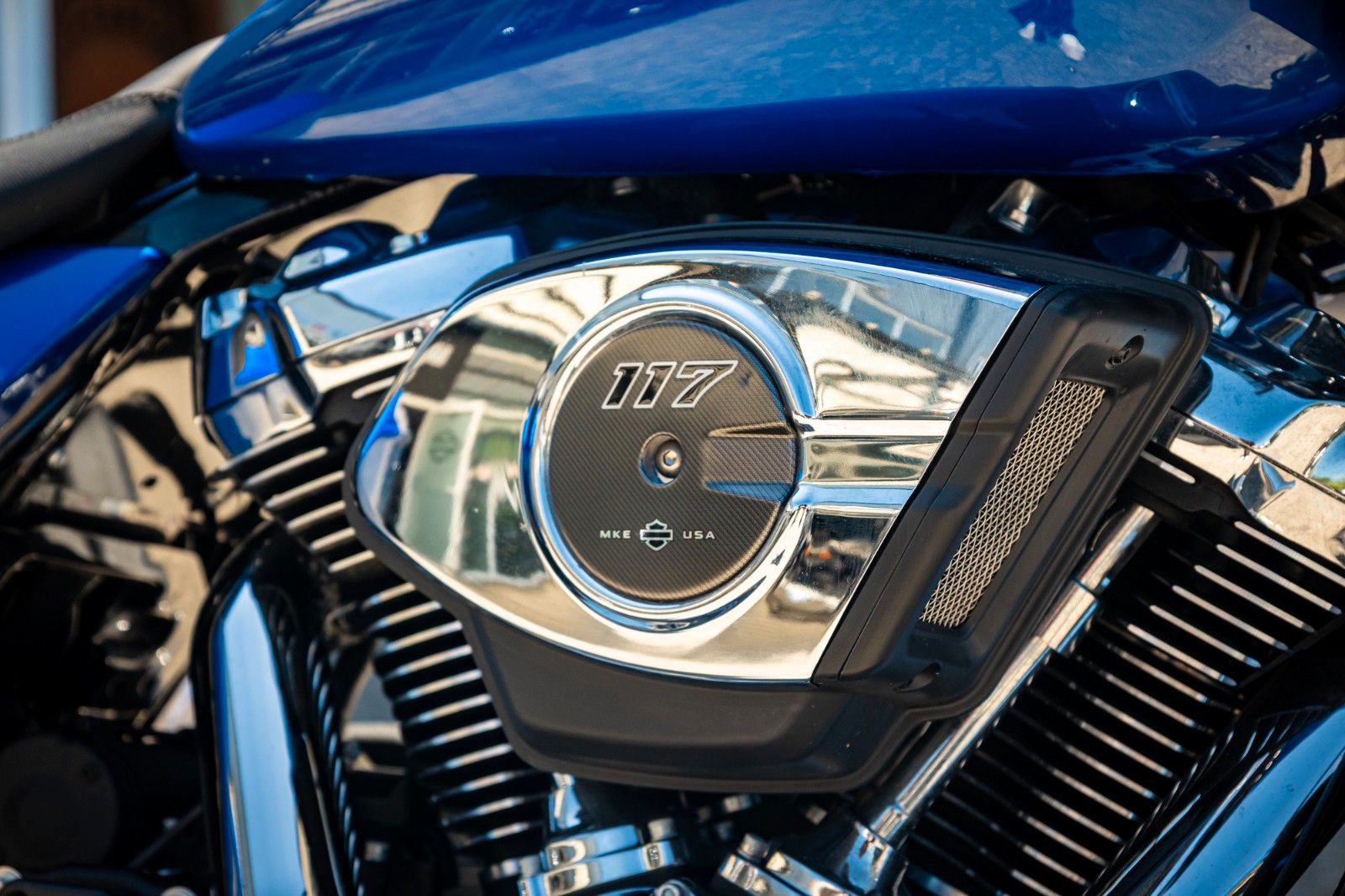 Fahrzeugabbildung Harley-Davidson ROAD GLIDE FLTRX 117 cui - Jekill & Hyde -