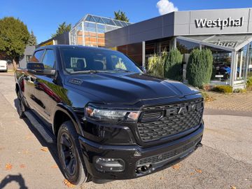 Fotografie Dodge RAM 1500 Big Horn Night 3.0L MY25 PANORAMADACH