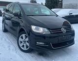 Volkswagen Sharan Highline-KLIMA-KAMERA-TEMPO-BREMSASSI-AHK - VW Sharan Gebrauchtwagen in Düsseldorf