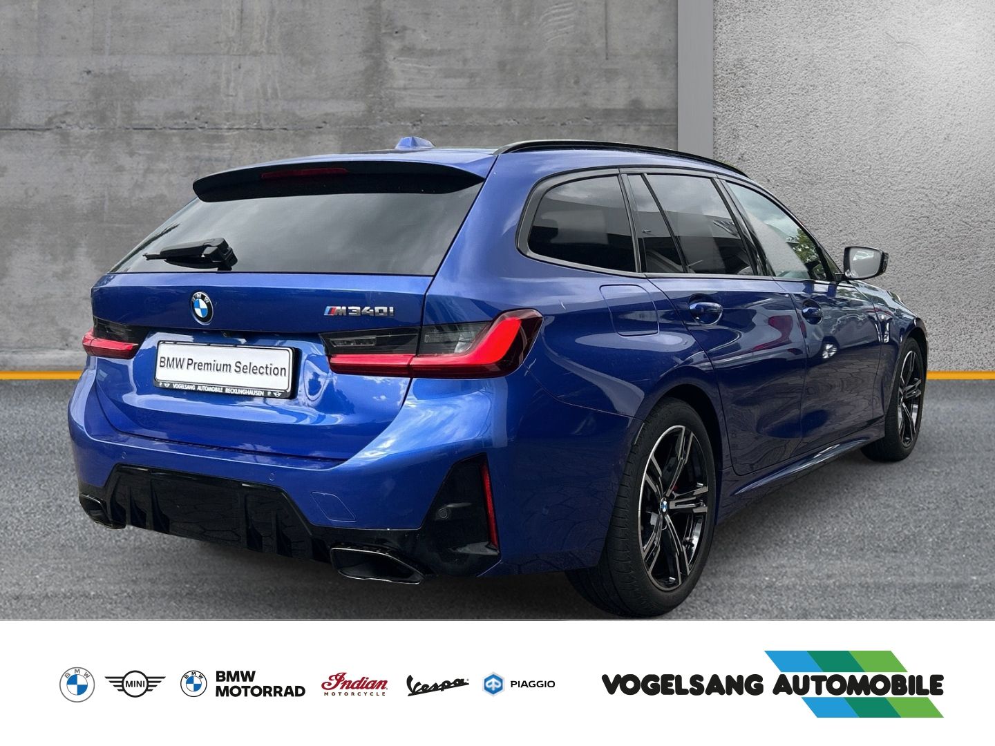 Fahrzeugabbildung BMW M340i xDrive Touring,Panodach,SurroundView,H&KSo