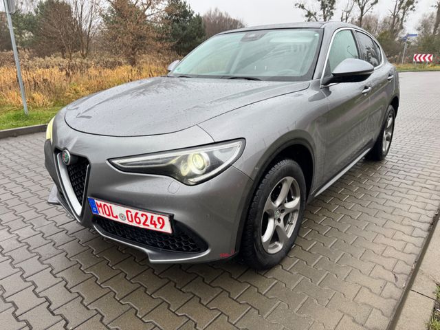 Alfa Romeo Stelvio First Edition Q4