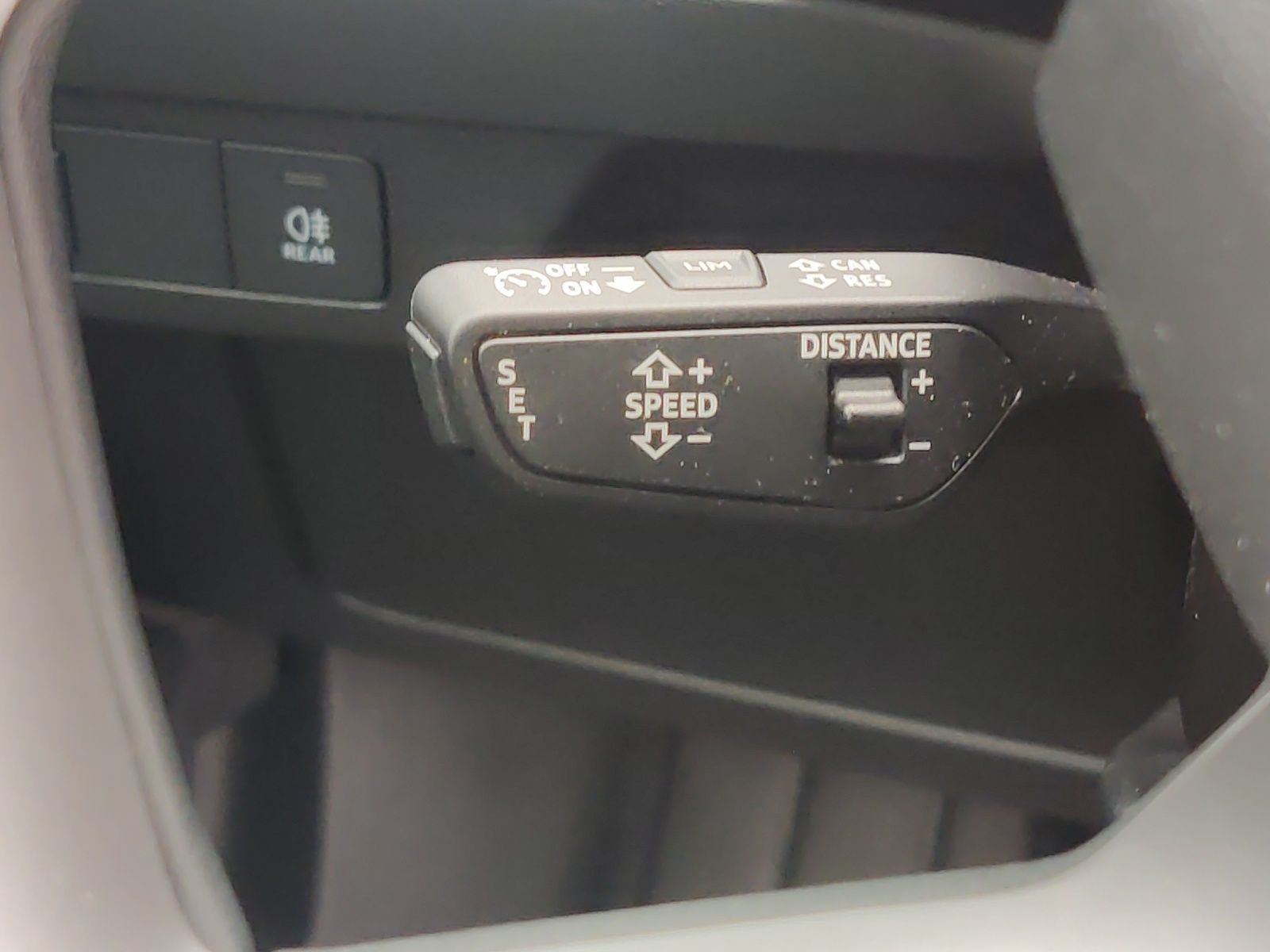 Audi Q4 e-tron - Bild 21