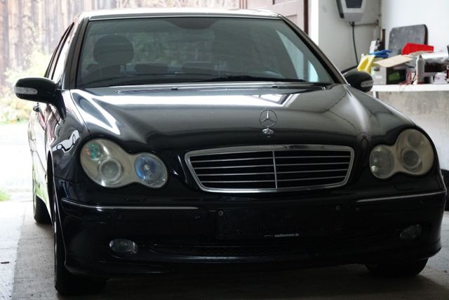 Mercedes-Benz Mercedes C320 W203 C-Klasse Limousine Voll...