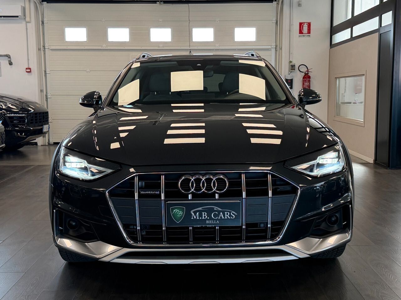 Audi A4 allroad 40 TDI 204 CV S tronic Business  imagem 2