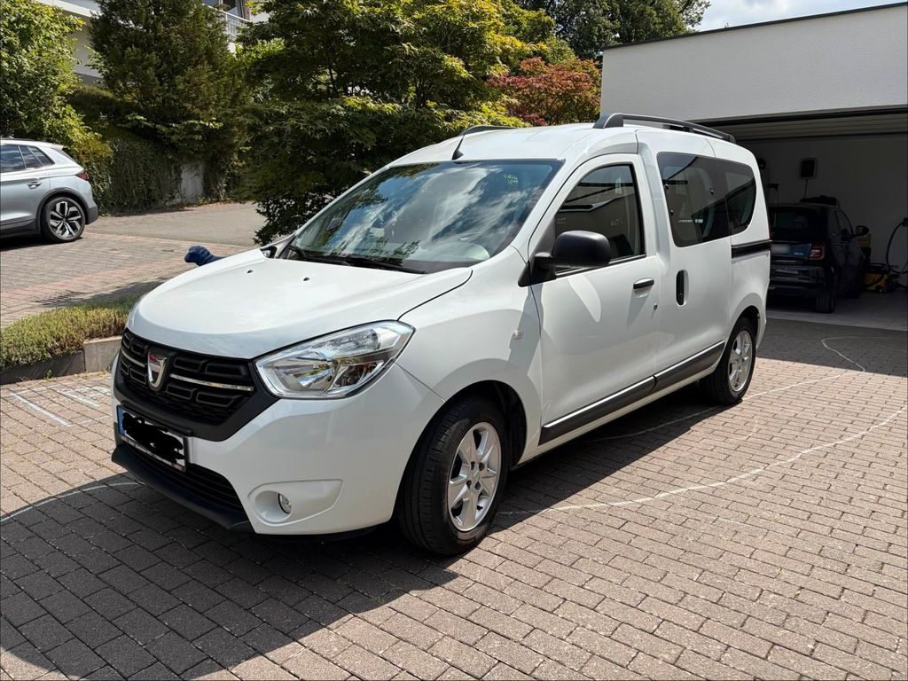 Image of Dacia Dokker