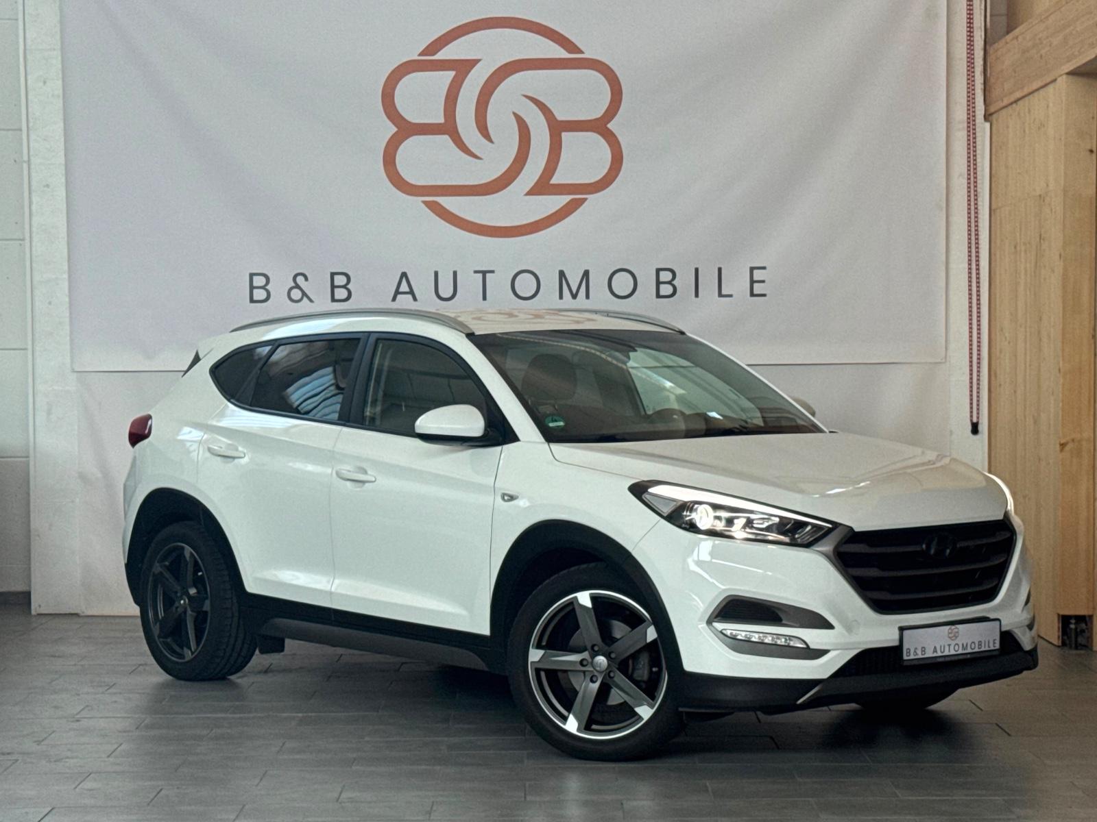 Hyundai TUCSONTucson blue Classic 2WD PDC KAM AHK NAVI SHZG