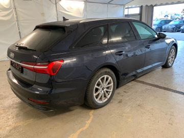 Audi A6 - 4