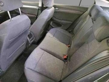 Volkswagen Golf - Bild 8