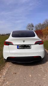 Tesla Model Y Performance Dual Motor AWD Performance - Tesla Gebrauchtwagen in Dortmund