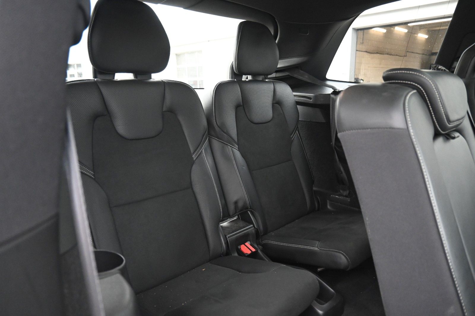 Fahrzeugabbildung Volvo XC90 D5 AWD*R Design*LUFT*PANO*7Si*LED
