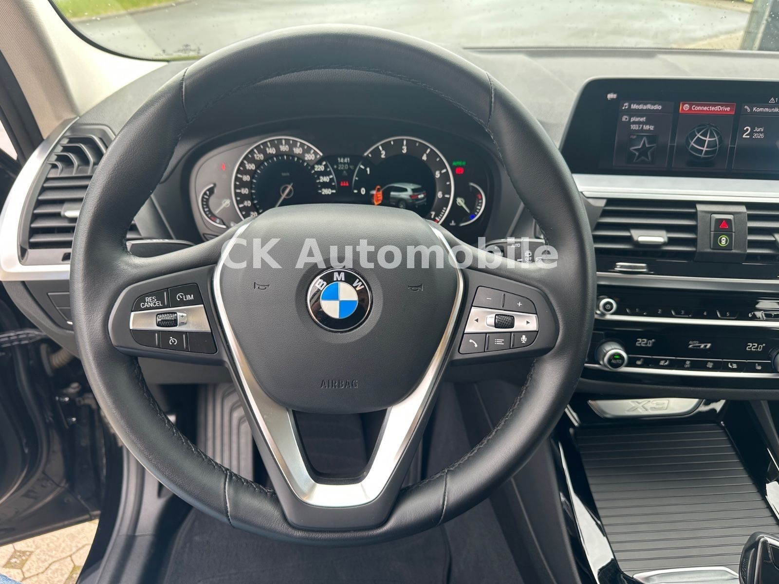 Fahrzeugabbildung BMW X3 xDrive20i Advantage/Navi/Head-Up/LED/Kamera