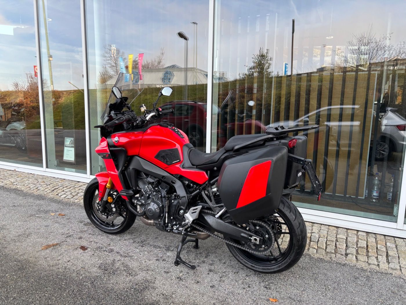 Fahrzeugabbildung Yamaha Tracer 9 GT Modell 2021 Akrapovic 94 DB