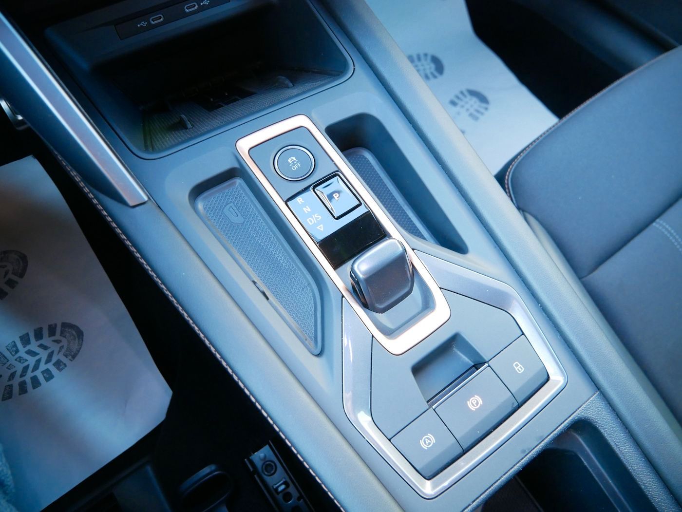 Fahrzeugabbildung CUPRA Formentor 1.5 eTSI NEU45T DSG ACC SHZ+LHZ Kamera