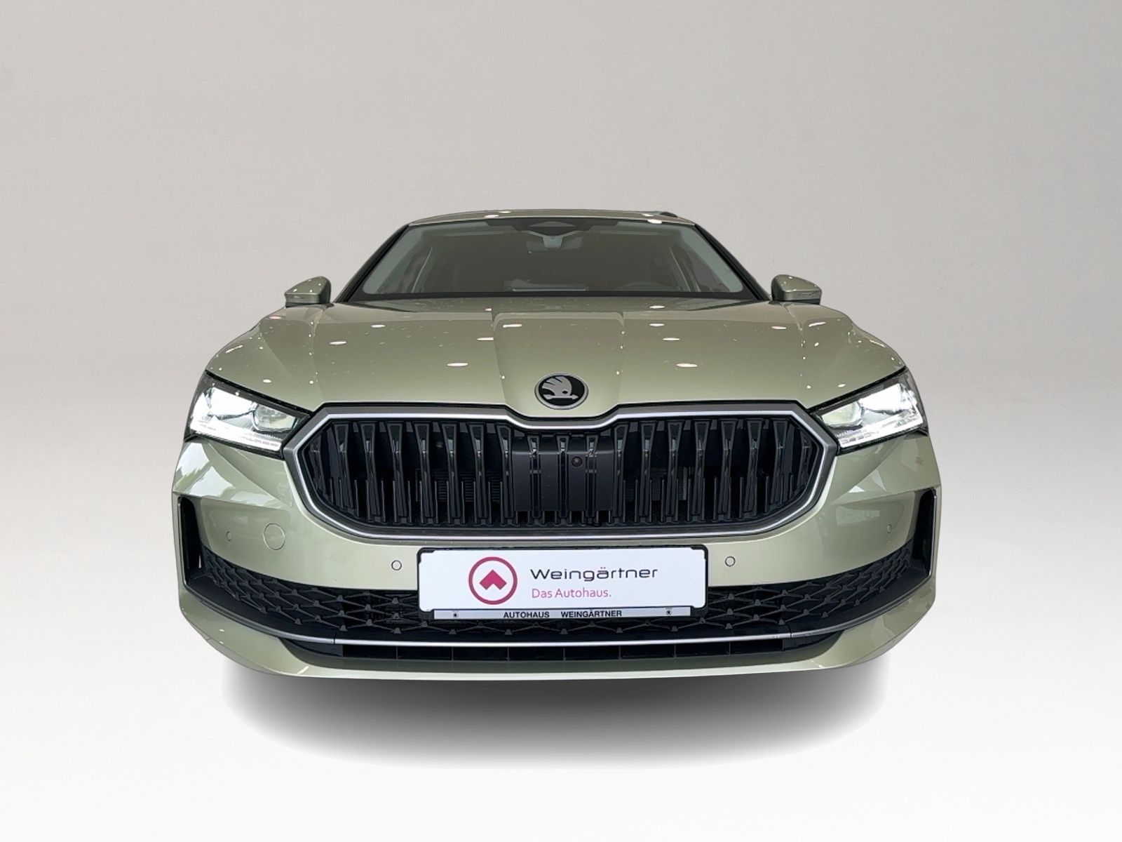 Superb Combi 2.0 TDI Selection, AHK, Matrix LED,