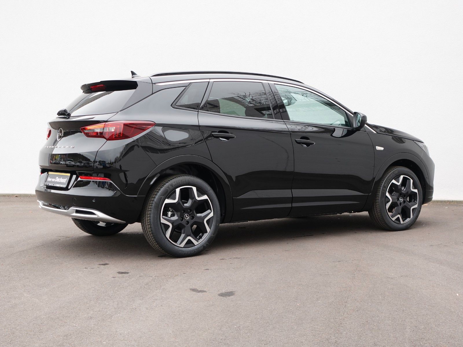 Fahrzeugabbildung Opel Grandland 1.2 Elegance -Autom.- AHK,Navi,Sitzhzg