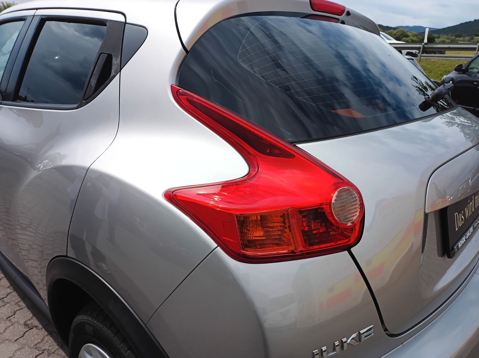 Fahrzeugabbildung Nissan JUKE VISIA+AHK+NISSAN BRAKE ASSIST+KLIMA+1.HD+++