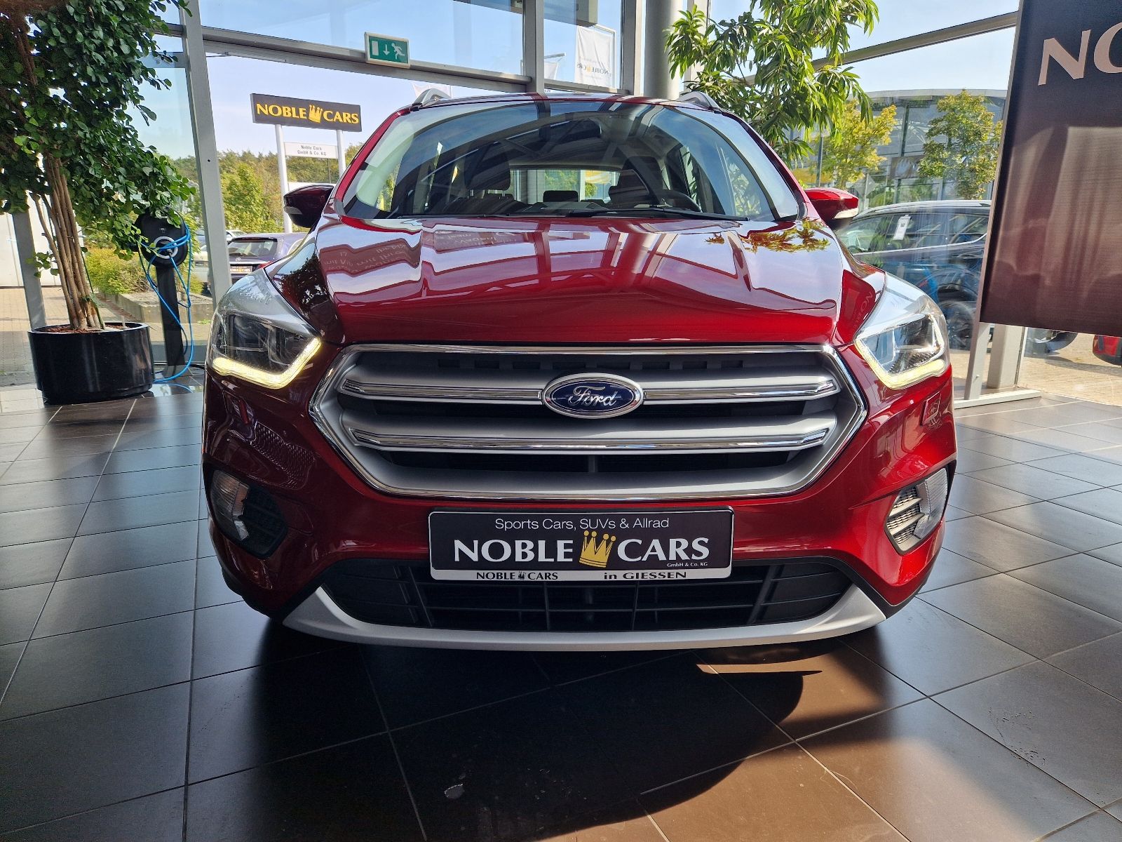 Fahrzeugabbildung Ford Kuga Cool & Connect KLIMA NAV SHZ PDC