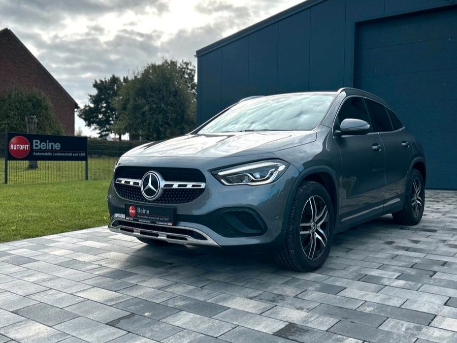 Image of Mercedes-Benz GLA 200