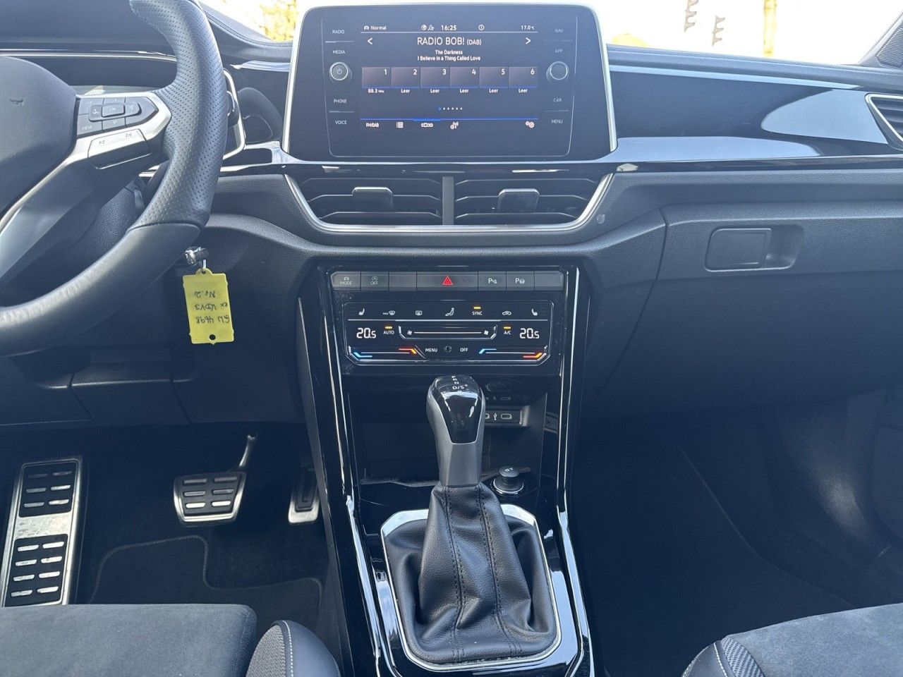 Volkswagen T-Roc - Bild 12