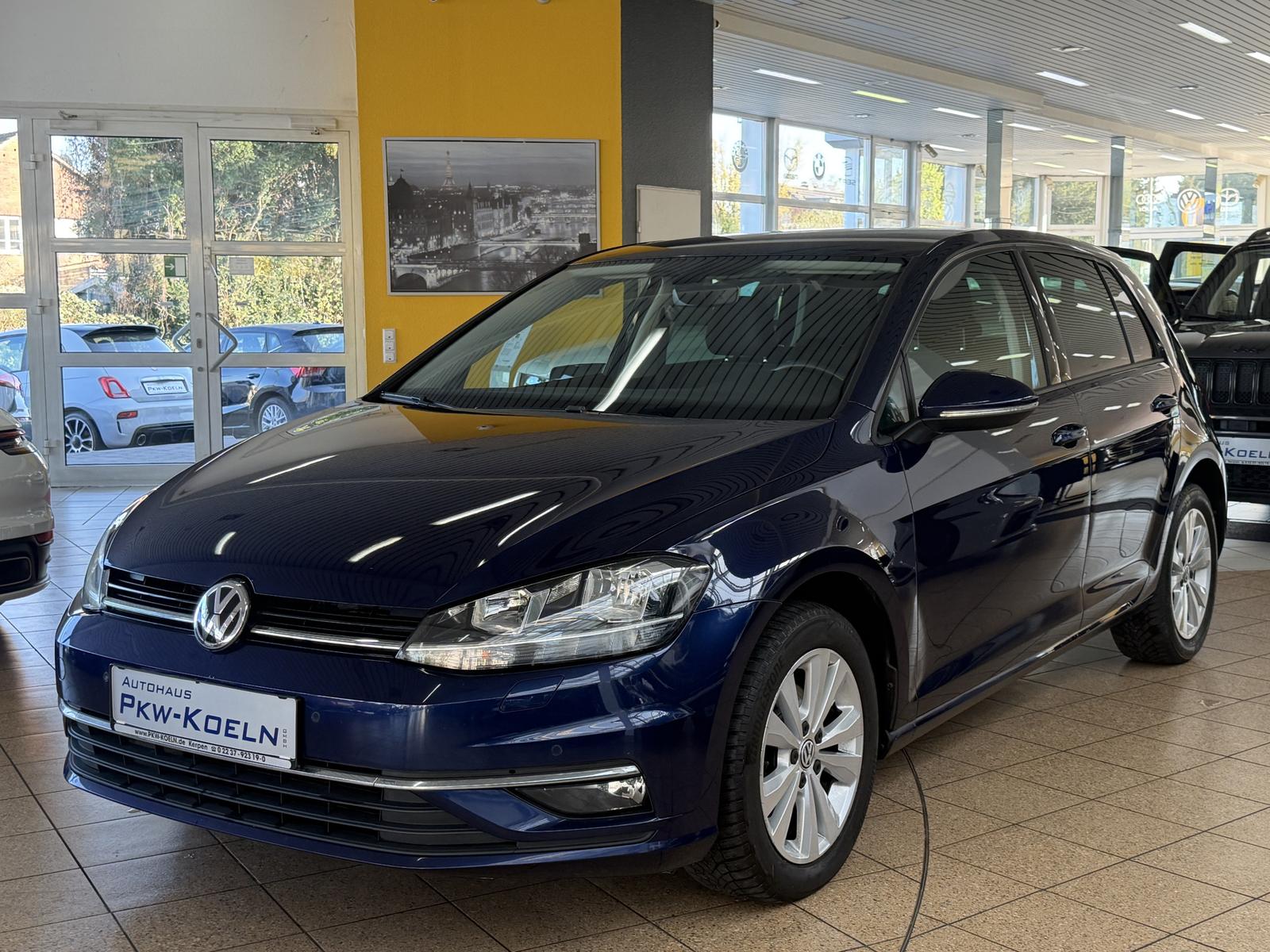 Volkswagen Golf 1.6 TDi DGS *NAVI/DiSCO*ACC*APS*SiTZHG*