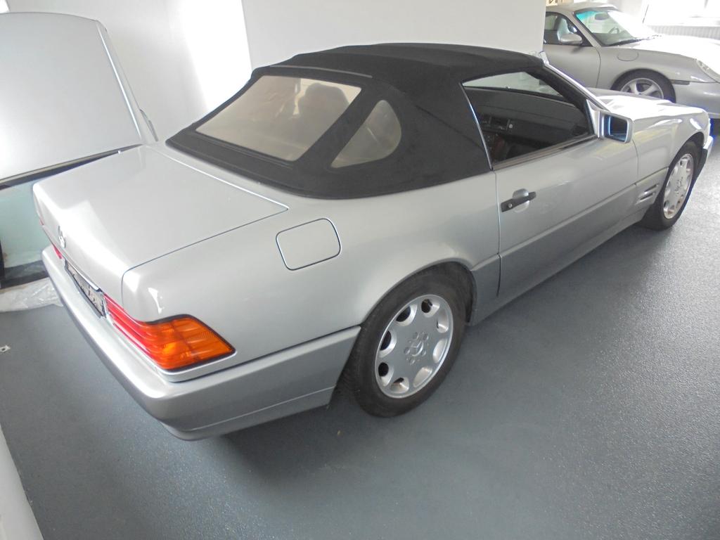 Mercedes-Benz SL 300