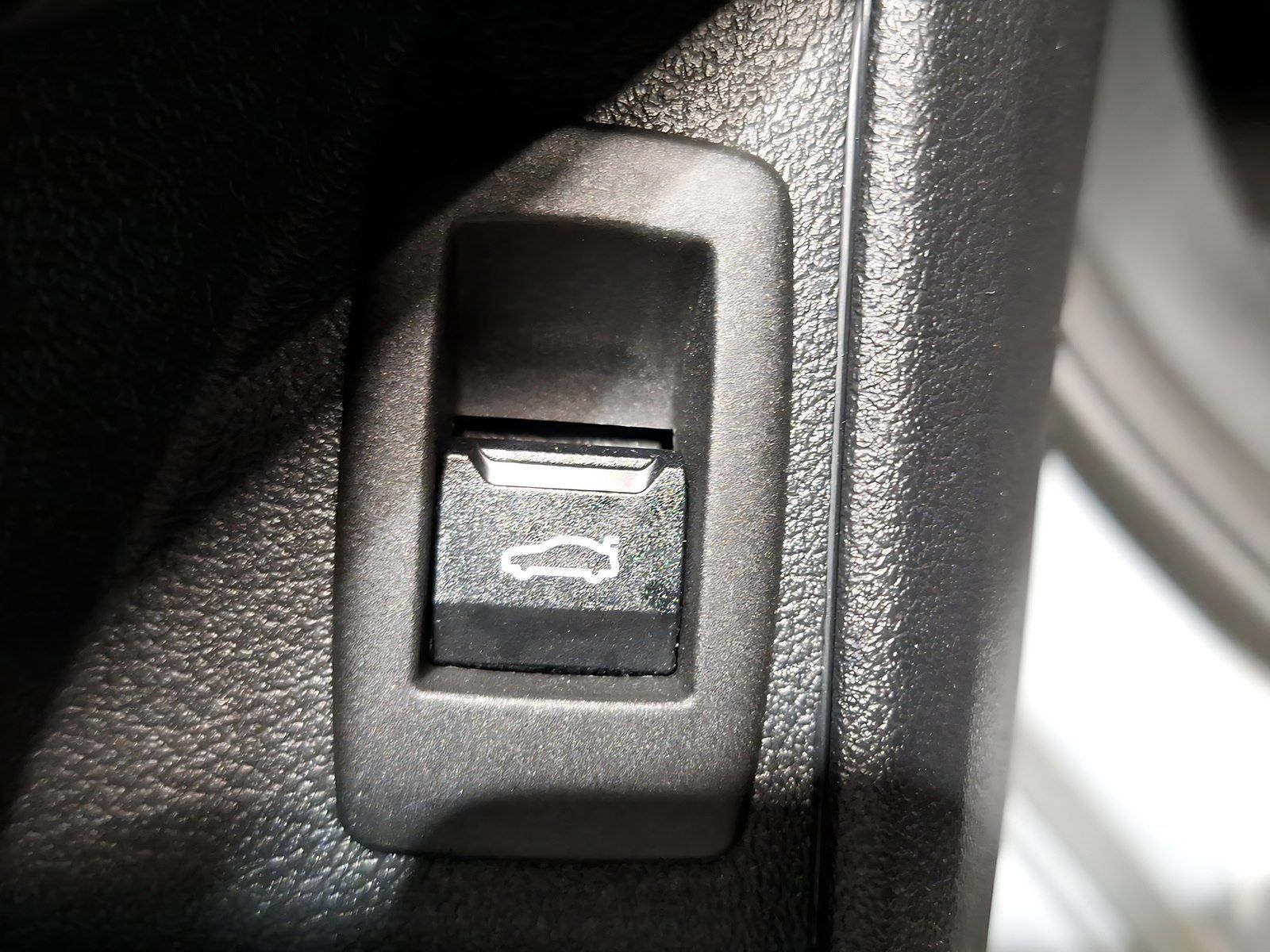 BMW iX2 - Bild 20