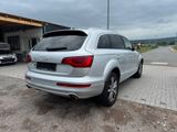 Audi Q7 4.2 TDI quattro* 7 SITZE*AUTOMATIK* - Audi Q7 mit Diesel-Antrieb: 4.2