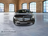 Mercedes-Benz GLA 180 Urban BiXenon KlimaA LM PDC ParkAss SHZ - mit Benzin-Antrieb: Braun, Geländewagen