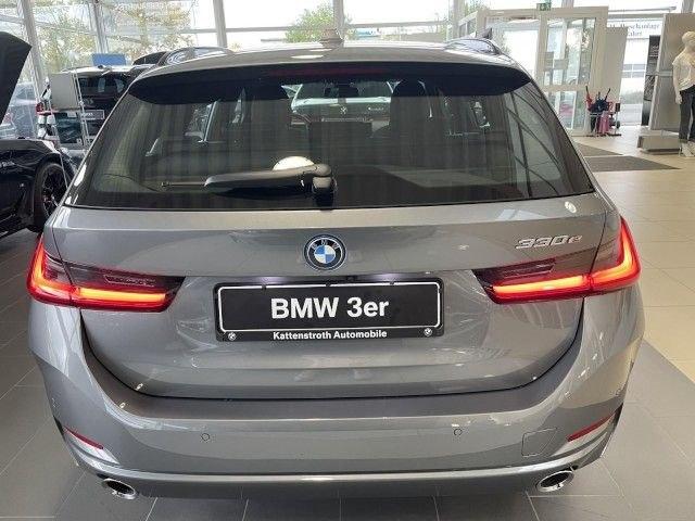 BMW 330e Touring Aut. AHK ParkingAssistant SHZ